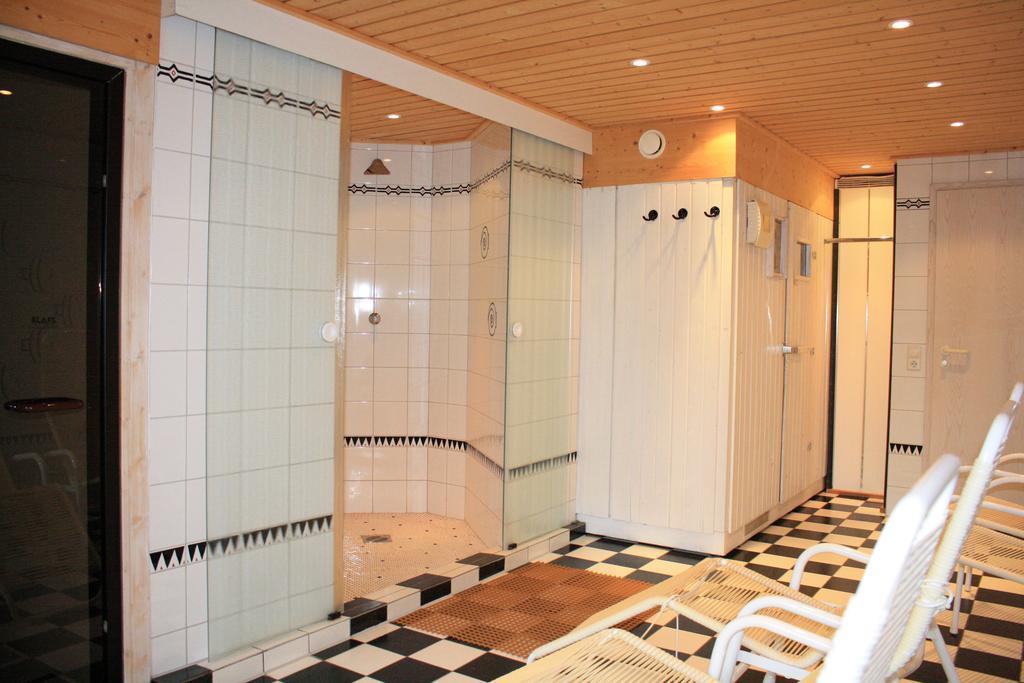 Hotel Hirsch Rothenberg Bagian luar foto